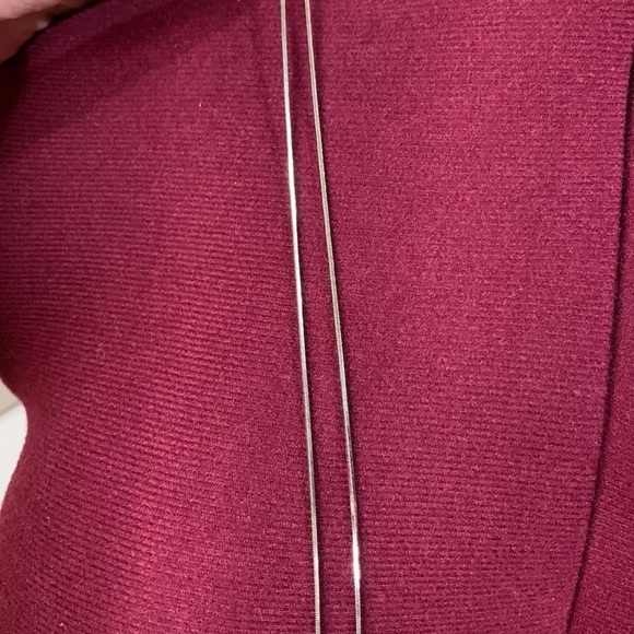 Silver Spiral stone Necklace - Picture 5 of 7